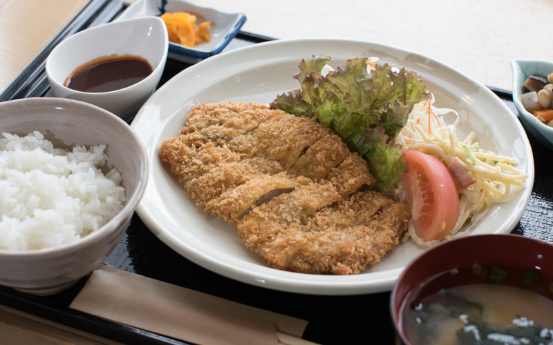 四万十ポークの豚カツ定食